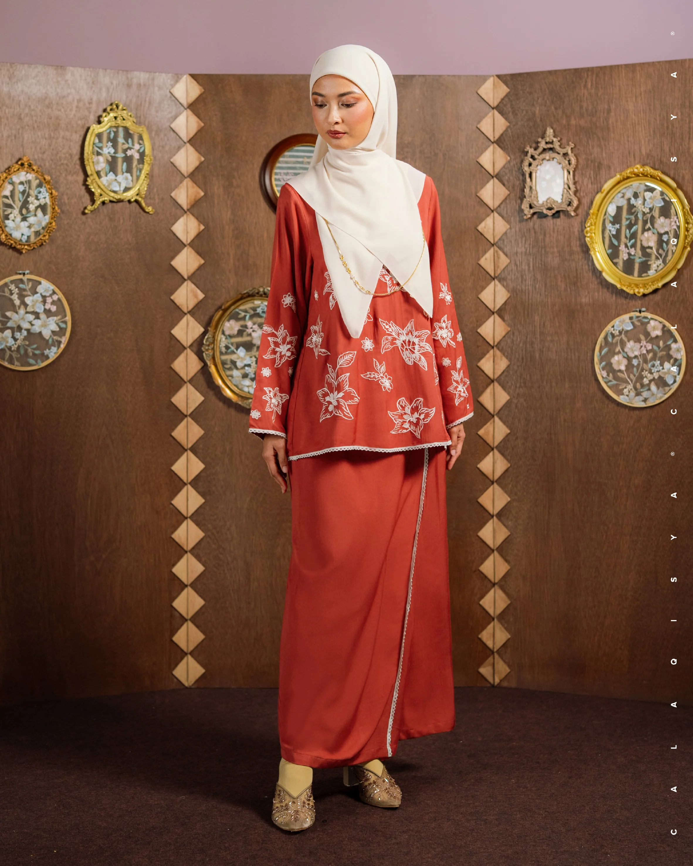 AKAAR HALA IN CRANBERRY - Image 3