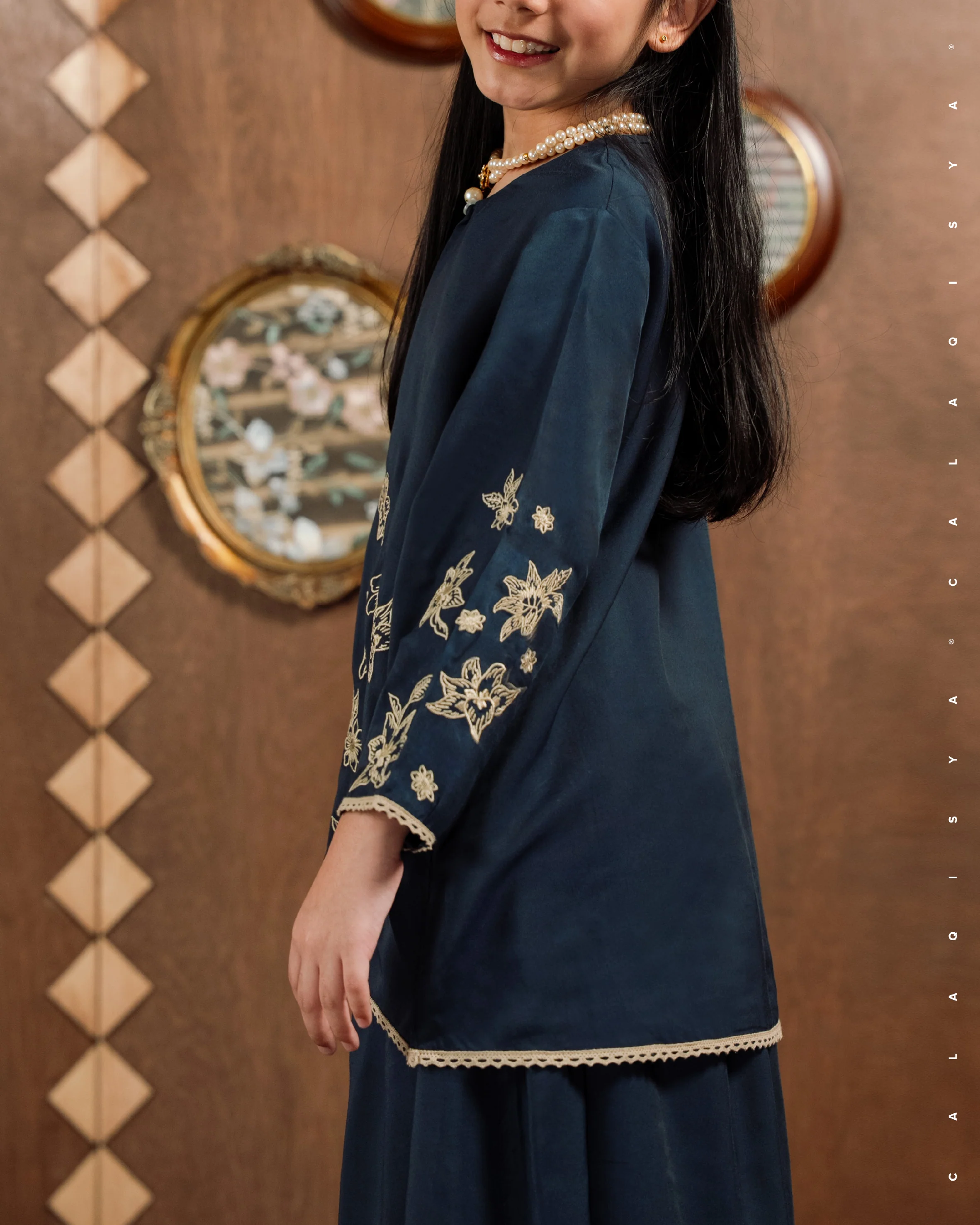 AKAAR HALA KIDS IN DARK SAPPHIRE - Image 3