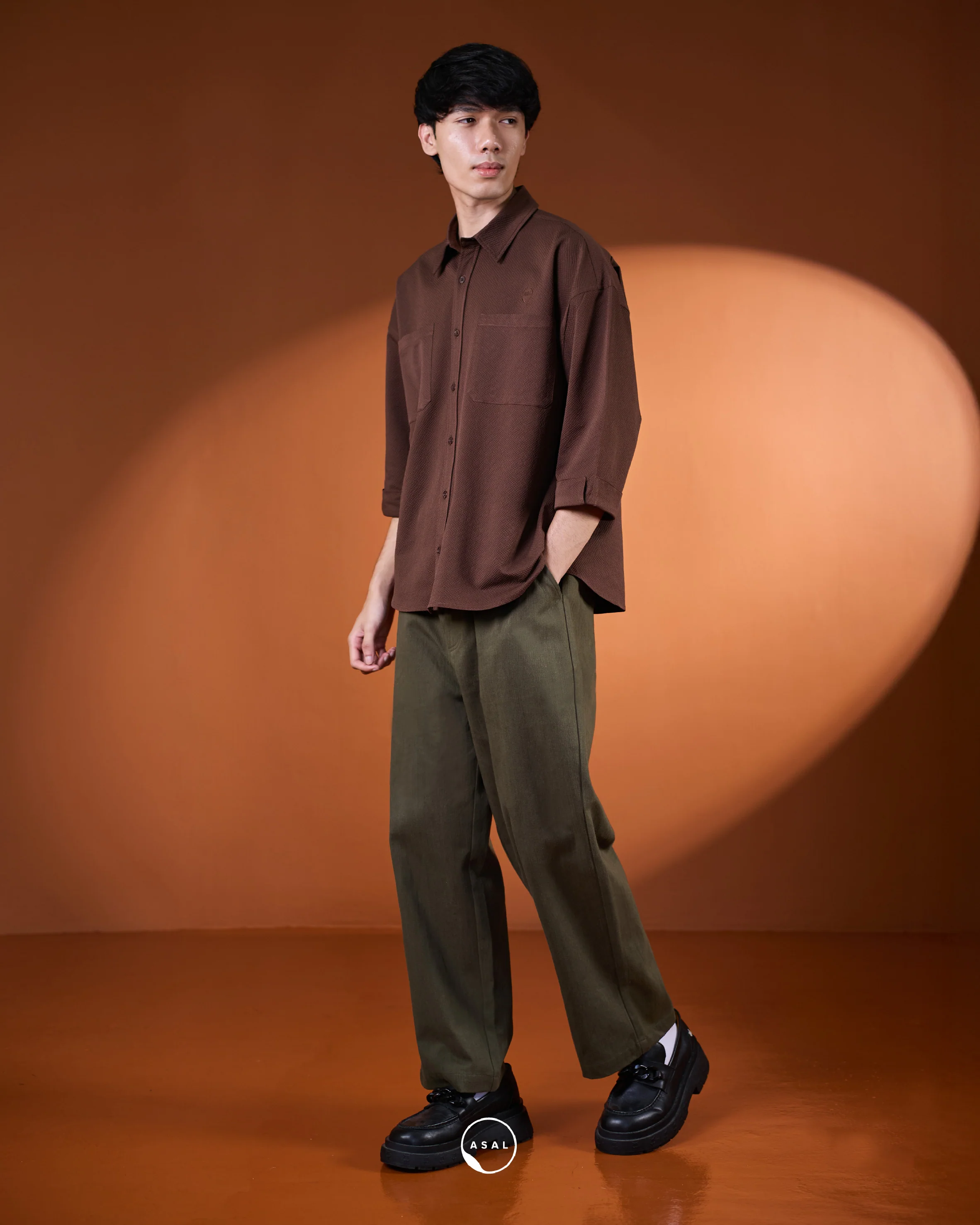 ASAL BARREL PANTS IN OLIVE NIGHT - Image 2