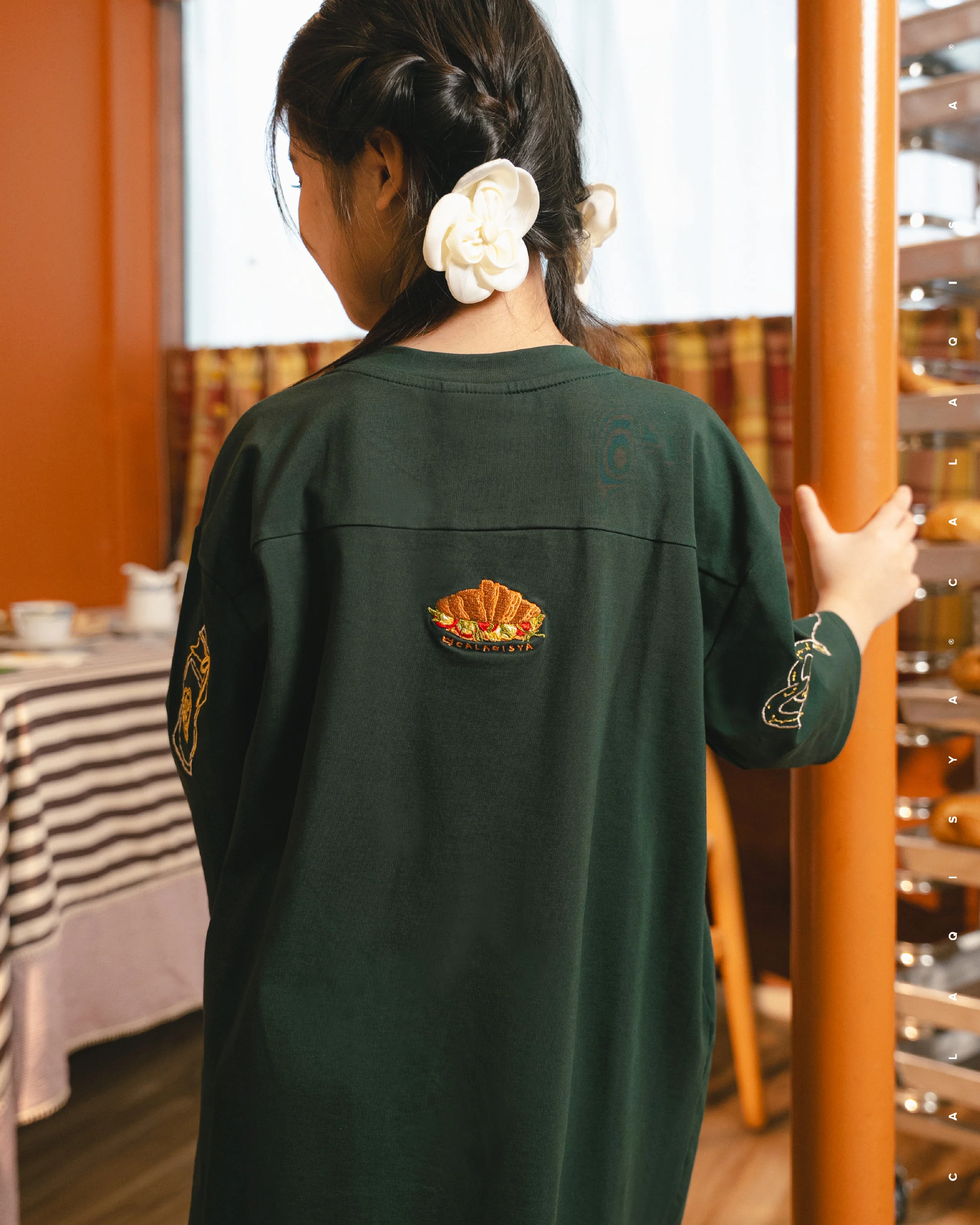 BFSCT CLOUD SHIRT DRESS KIDS IN FOREST RIVER