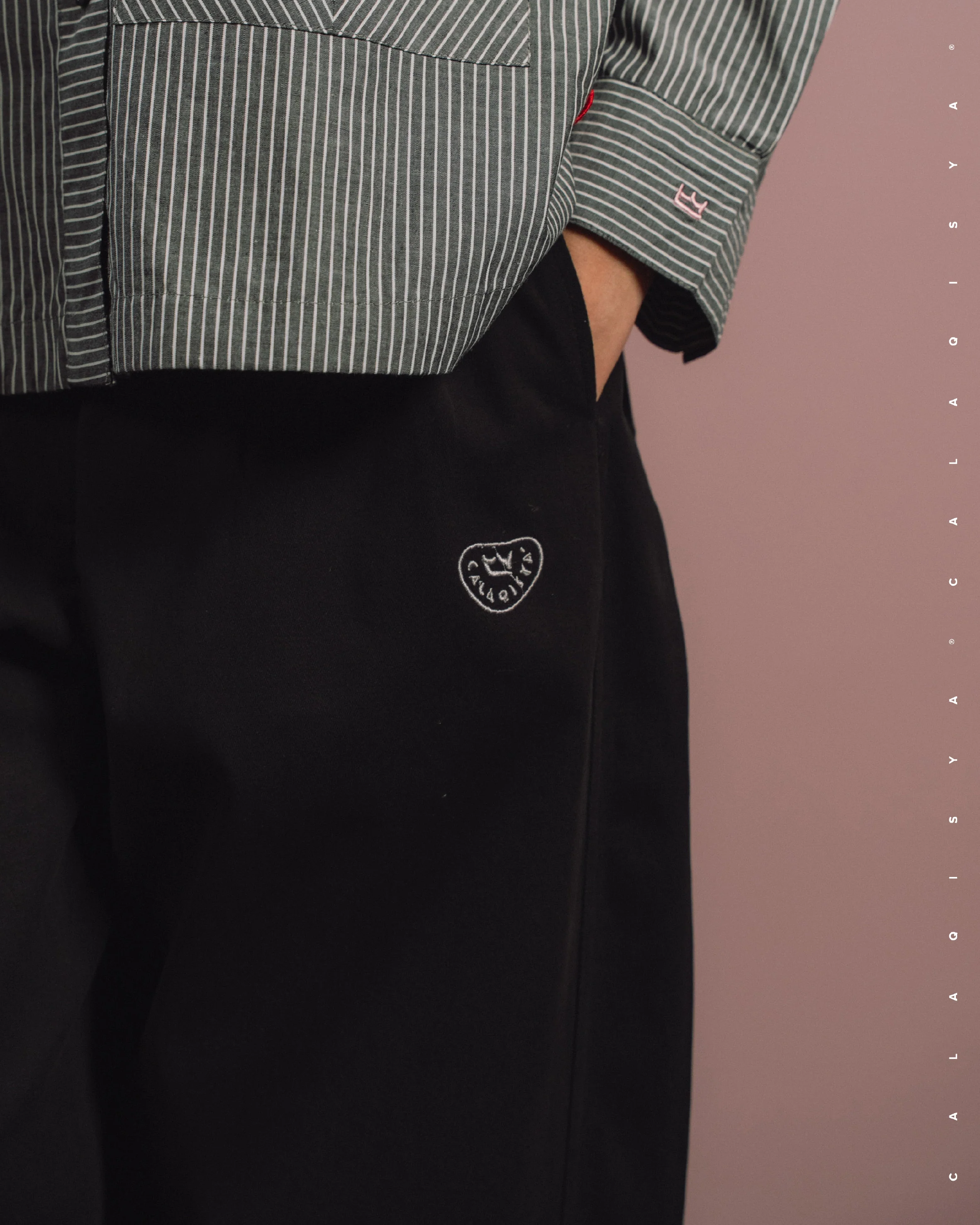 BFSCT COCOON PANTS IN BLACK - Image 3