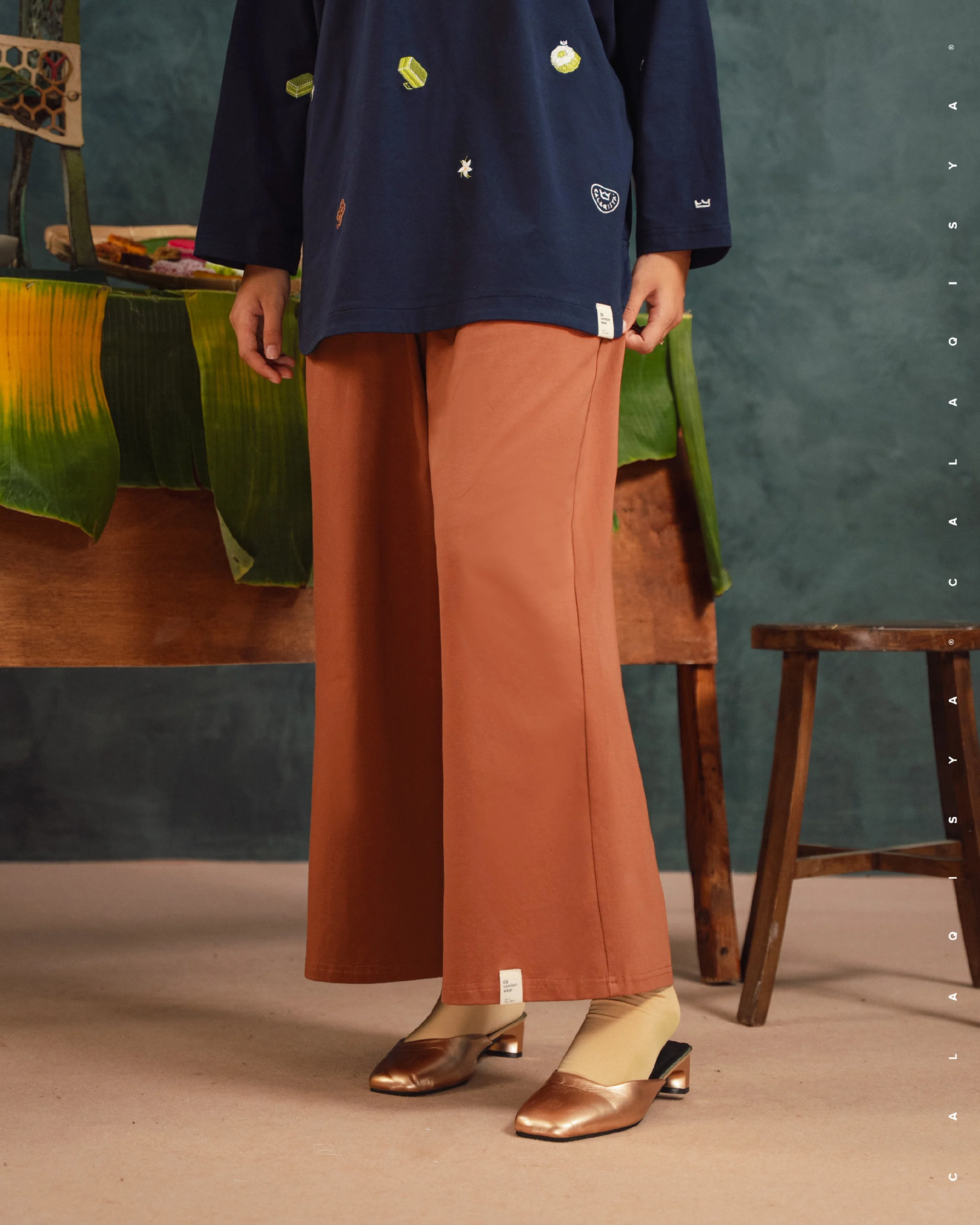 CLOUD STRAIGHT PANTS IN COCONUT SHELL