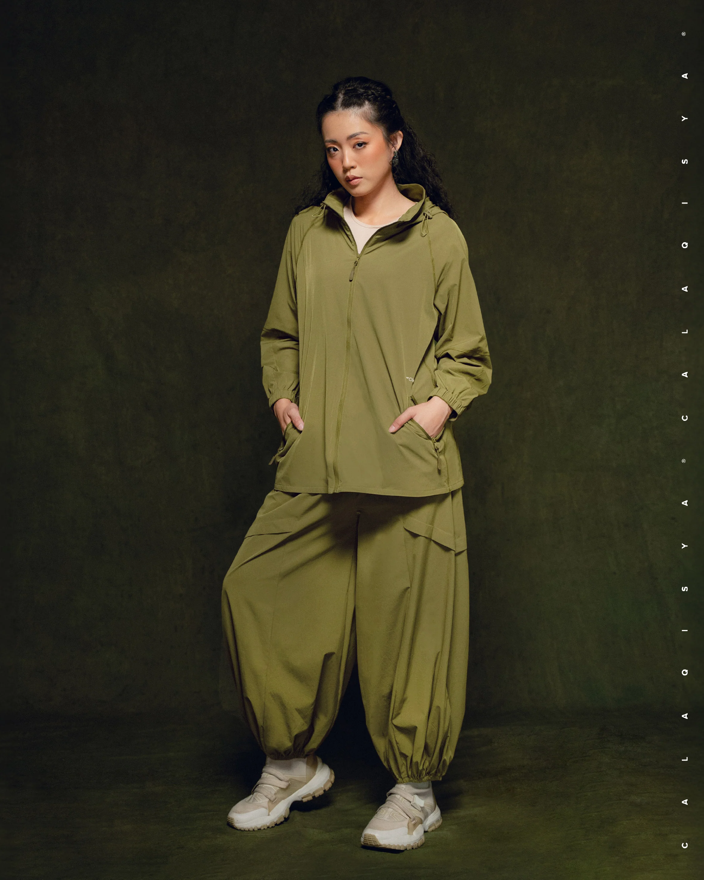 CQ GO : DEUCE PANTS 2.0 IN GREEN MOSS