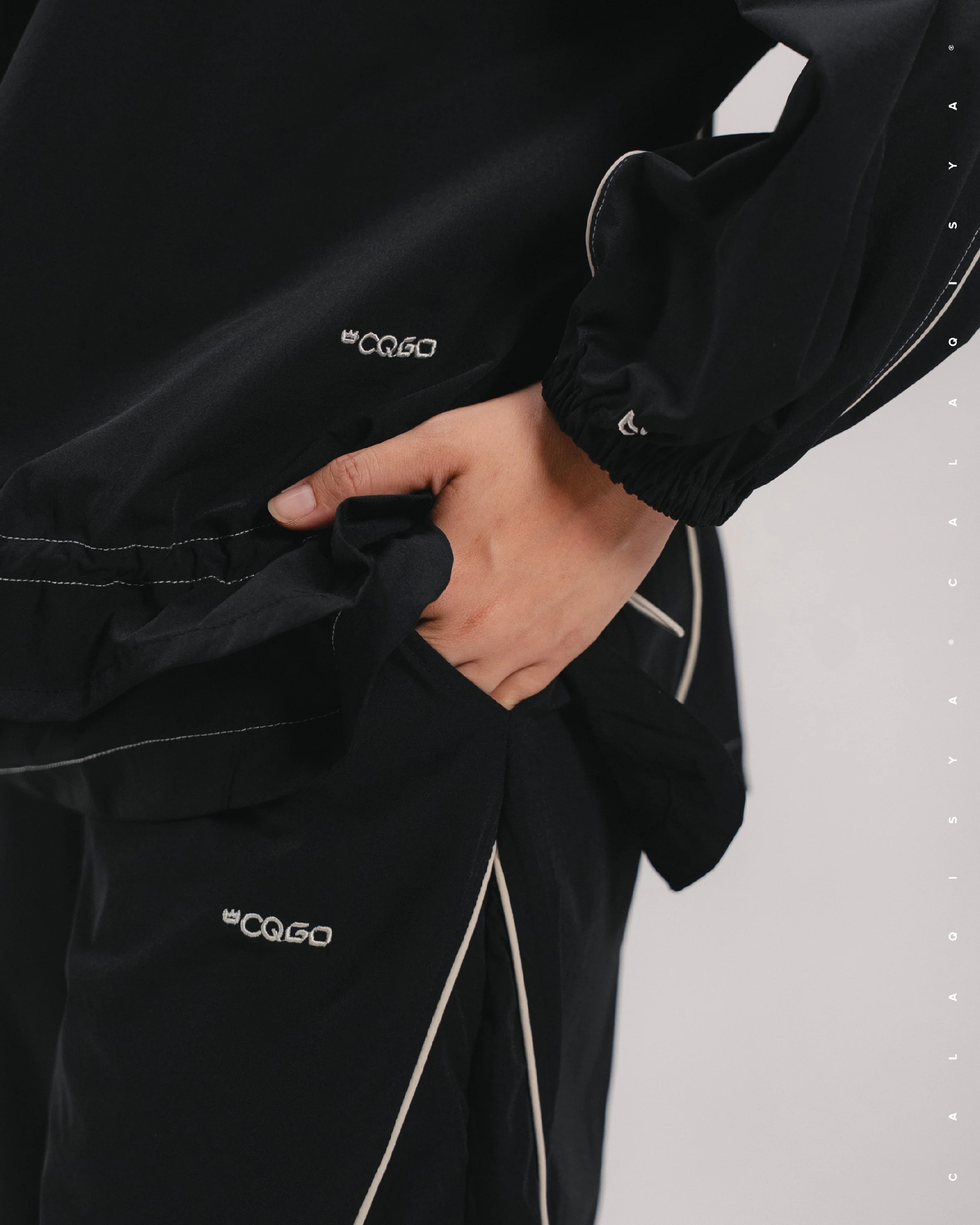 CQ GO FLOW PANTS IN BLACK - Image 3