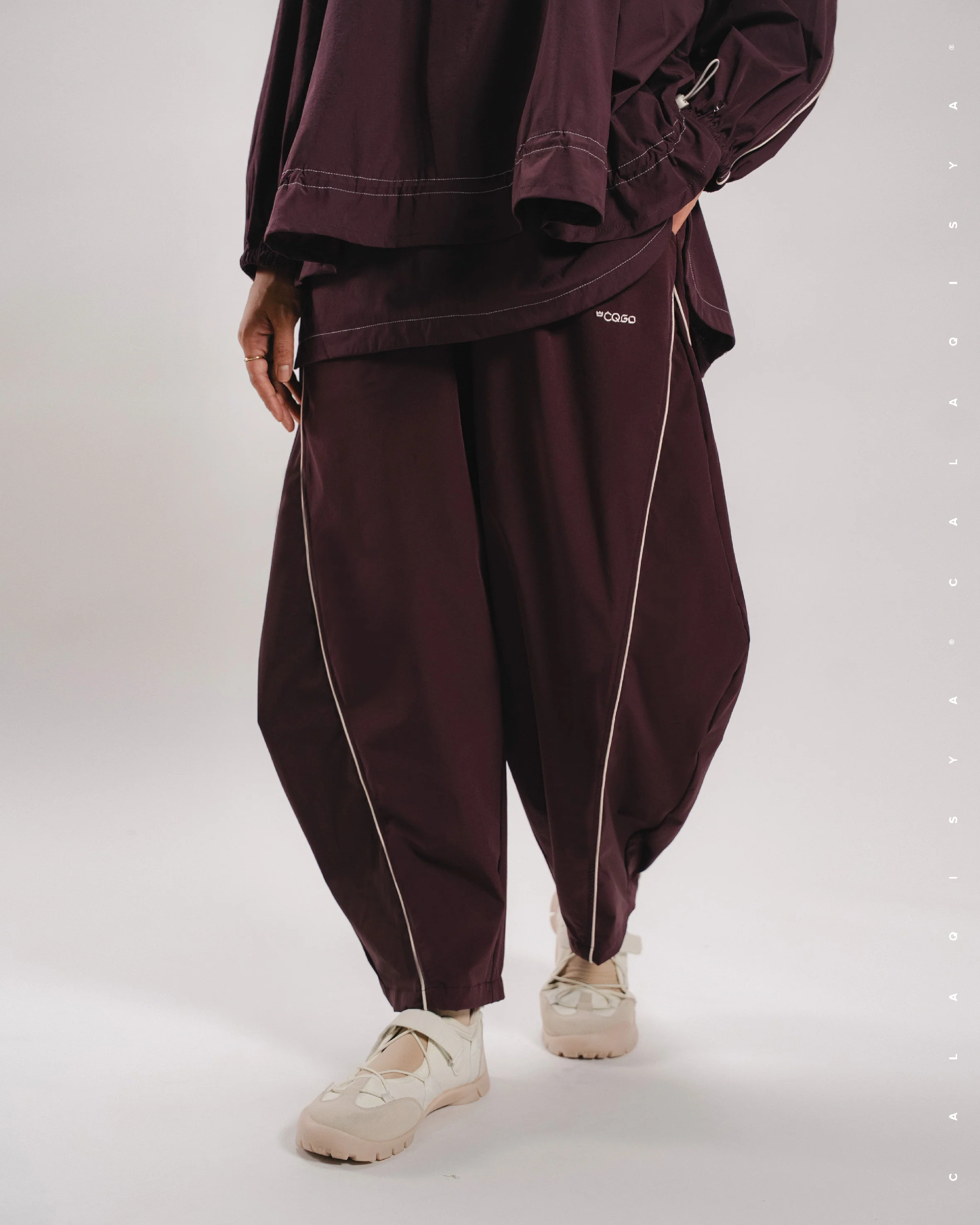 CQ GO FLOW PANTS IN FUDGE - Image 4