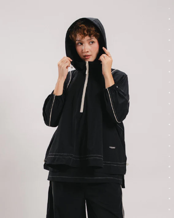 CQ GO RUFFLE PARKA IN BLACK