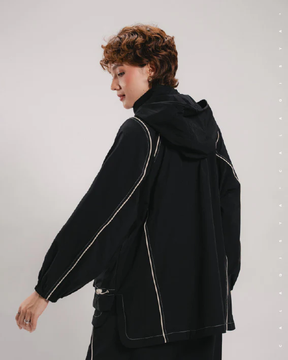 CQ GO RUFFLE PARKA IN BLACK - Image 3