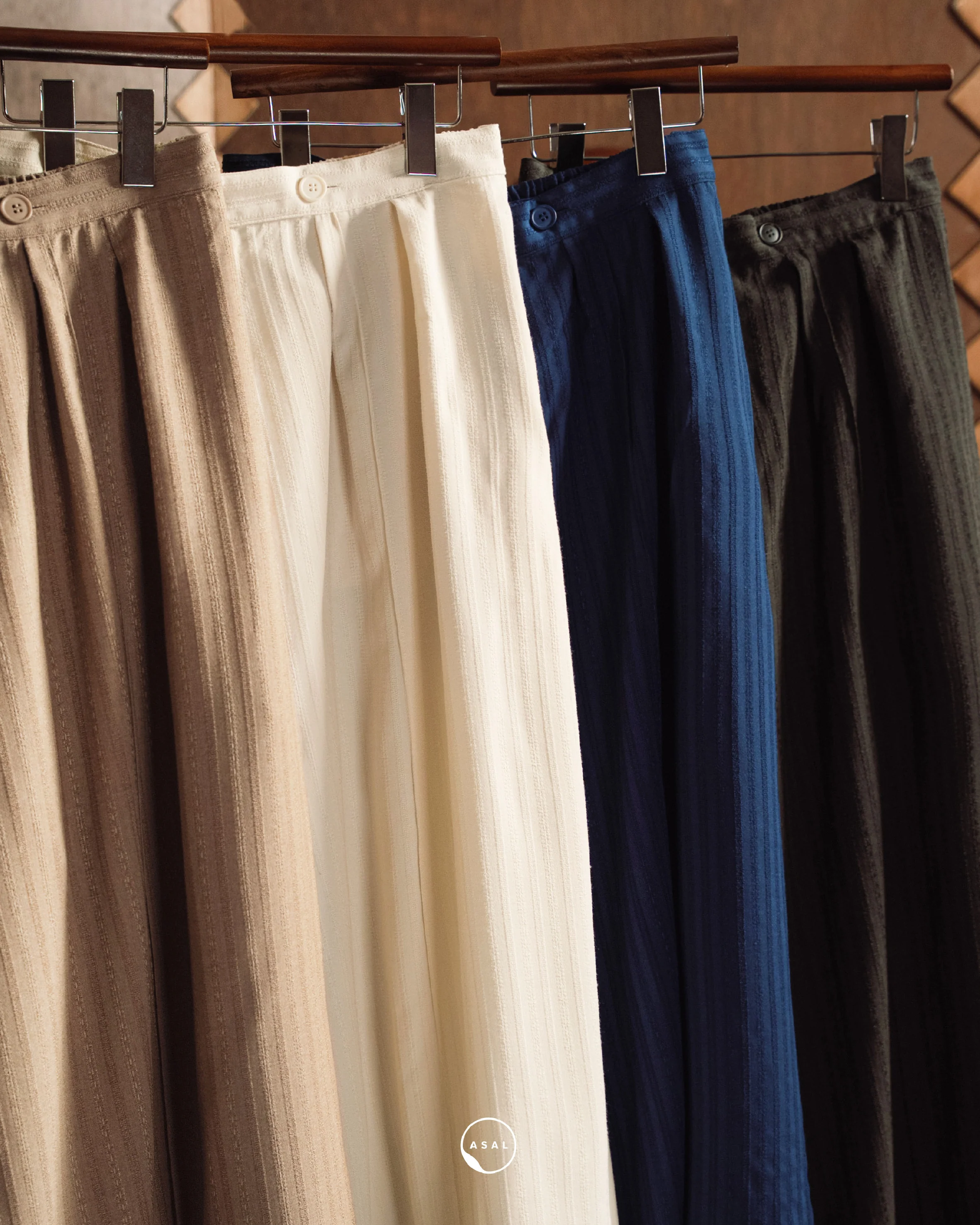 BAKTI PANTS IN BLACK - Image 4