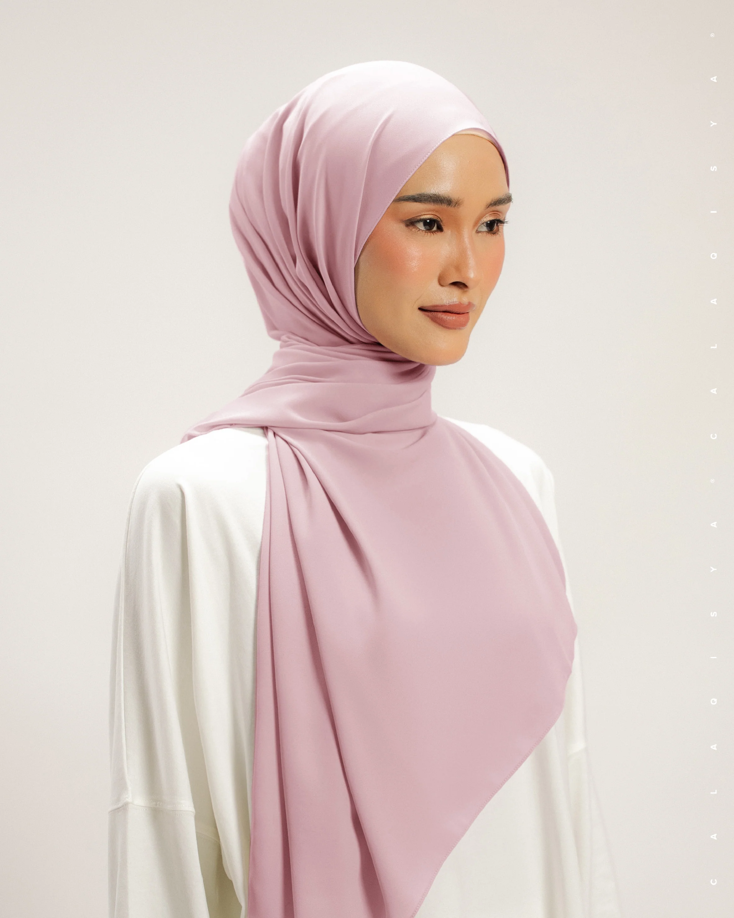 DANIAH SHAWL 2.0 IN BALLERINA