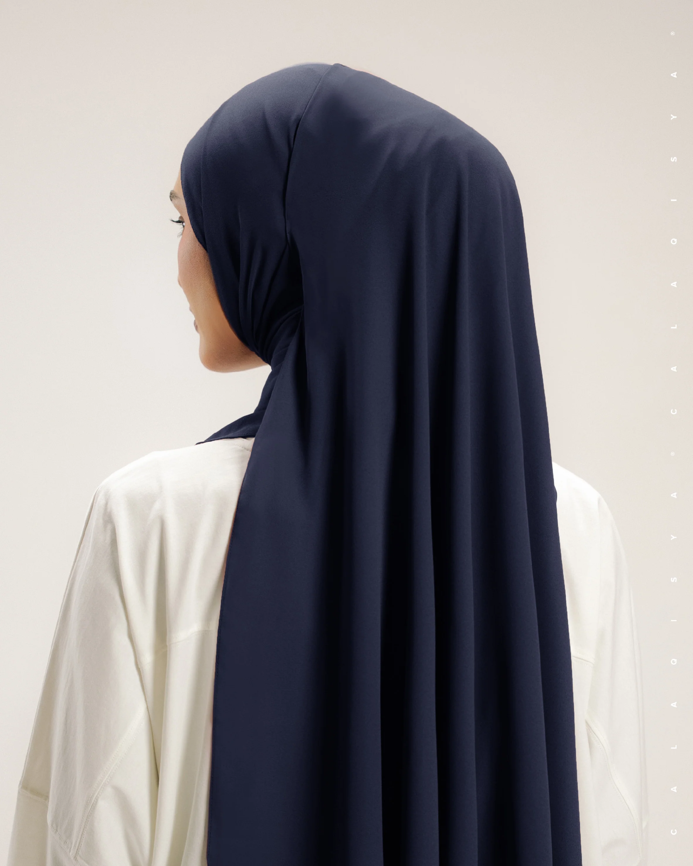 DANIAH SHAWL 2.0 IN BLUE BLACK - Image 2