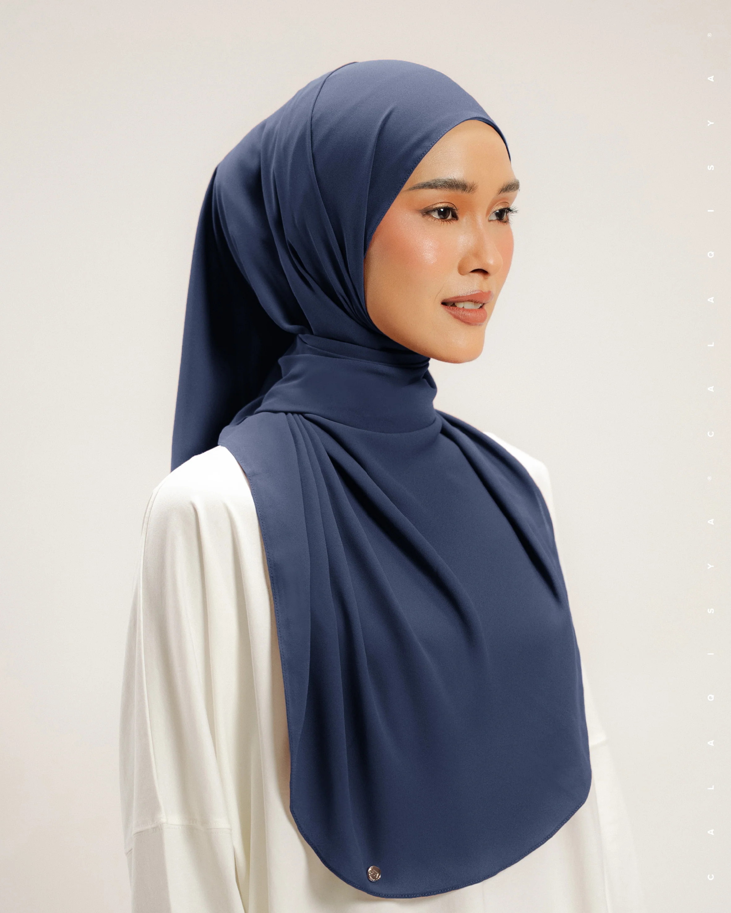 DANIAH SHAWL 2.0 IN BLUE INDIGO
