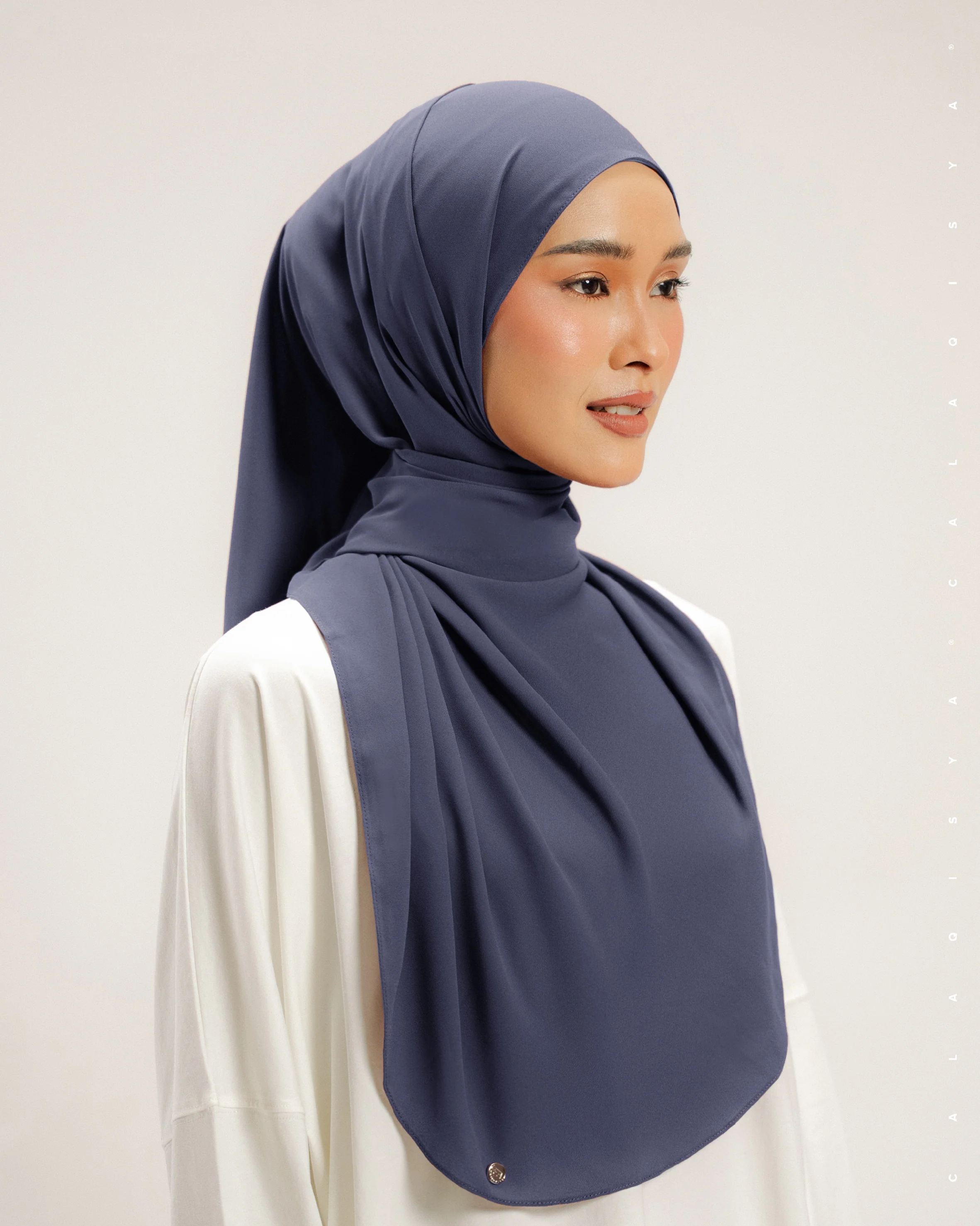 DANIAH SHAWL 2.0 IN CROWN BLUE