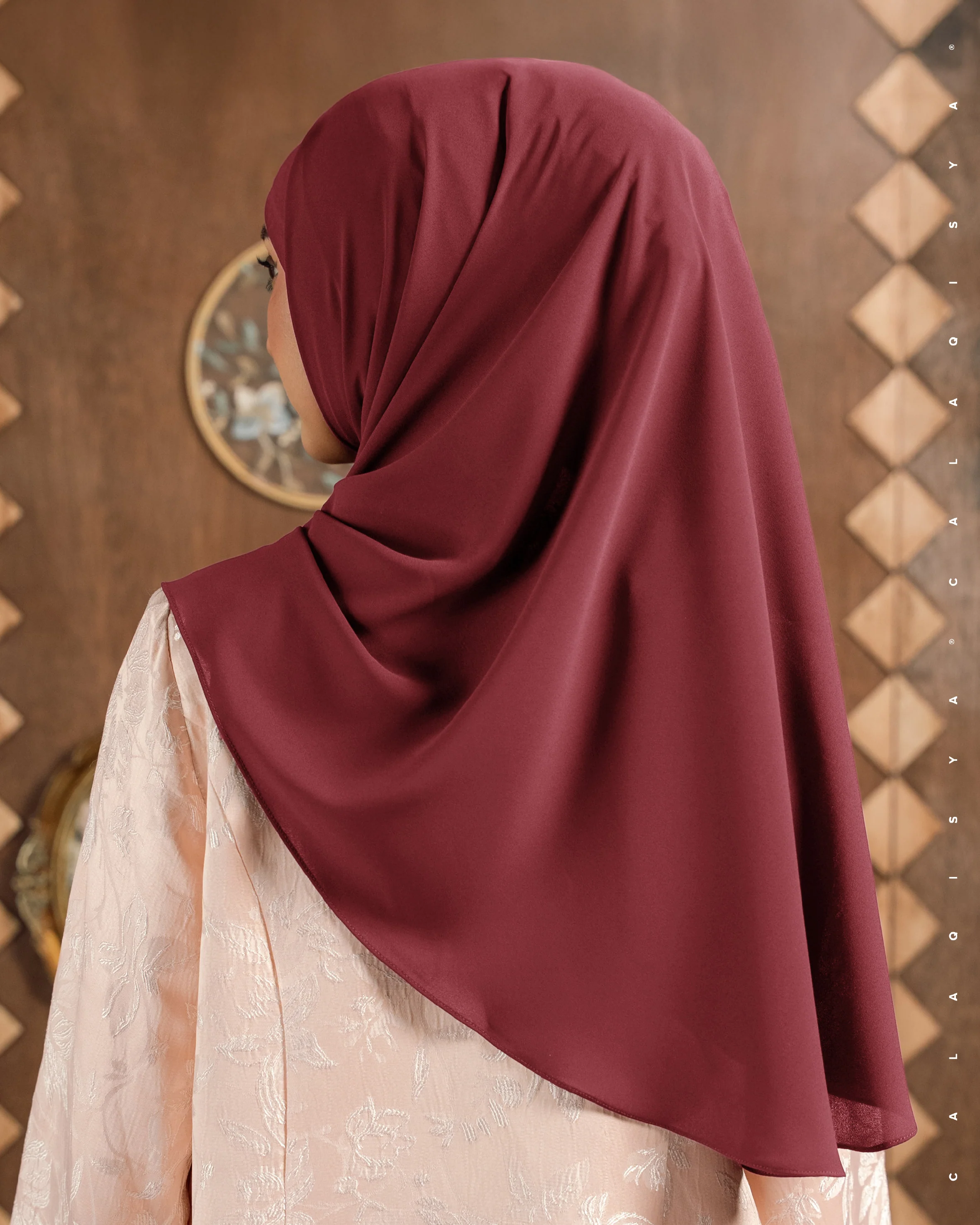 DANIAH TIE BACK UNDERCHIN (TRIANGLE) IN BURNT RUSSET - Image 2