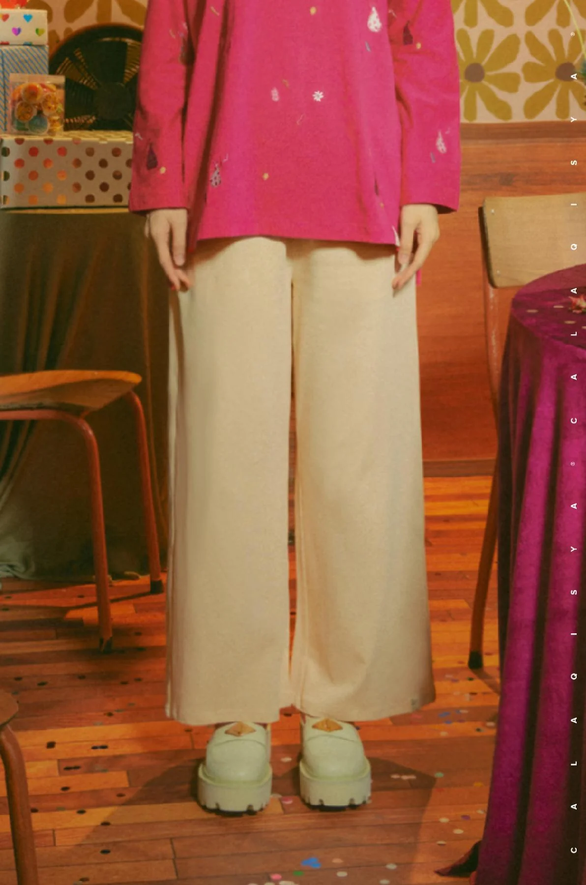 DDAY BREATHE STRAIGHT PANTS IN  PRISTINE