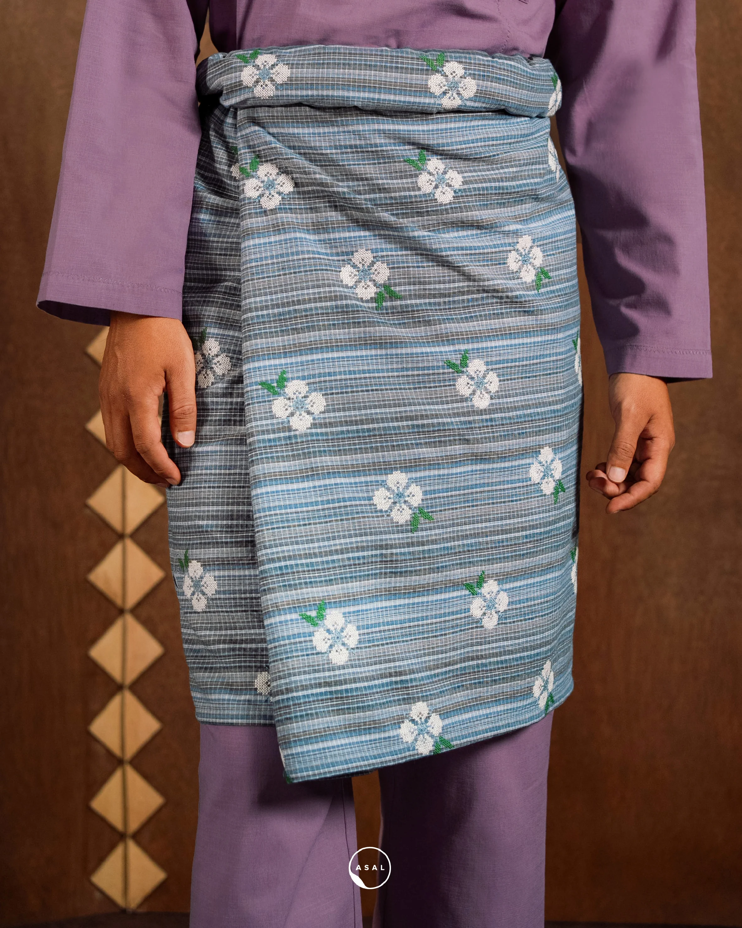 GILANG CROSS STITCH (SAMPING) IN VELVET MORNING - Image 3