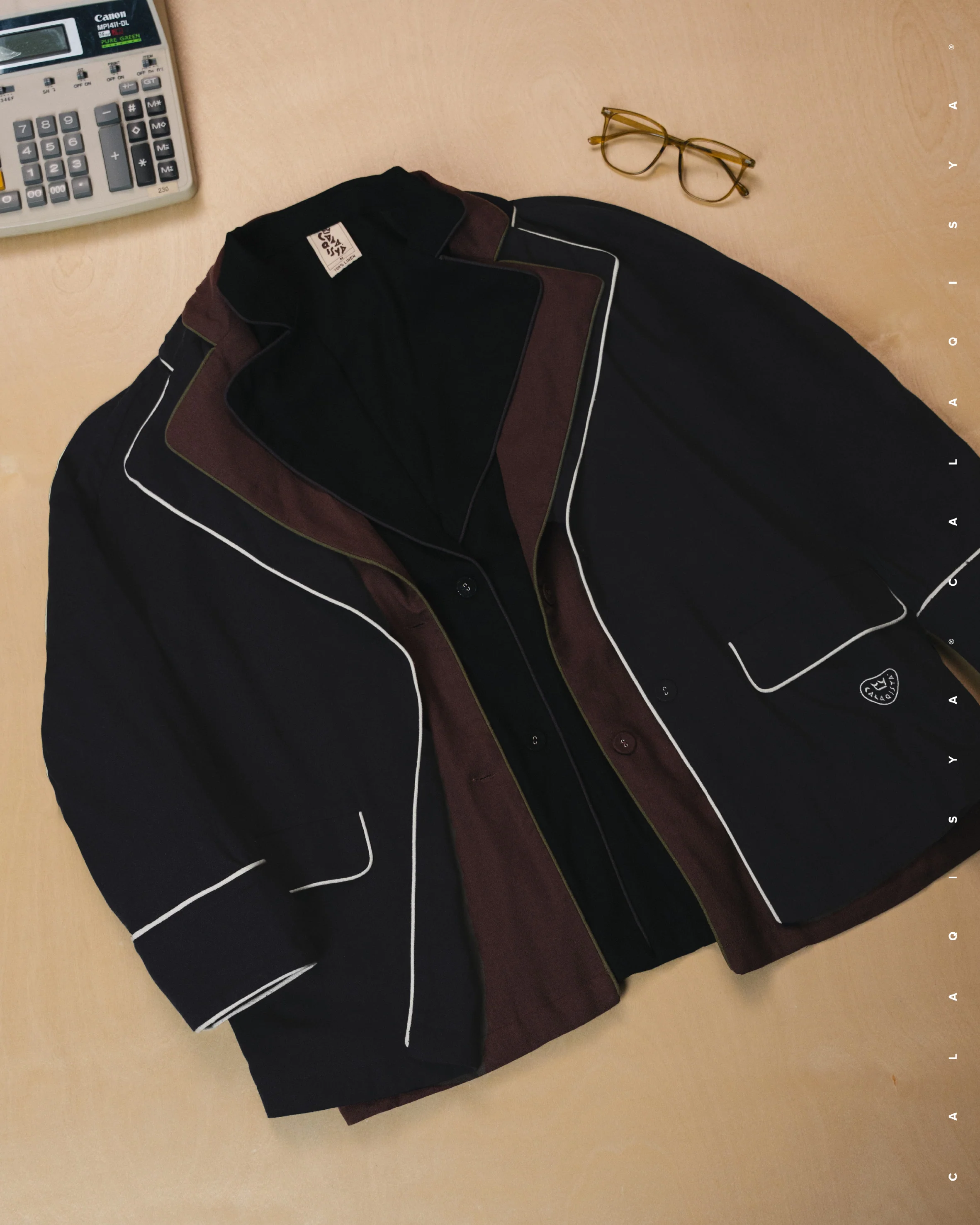 HOURS BLAZER (100% LINEN) IN BLACK - Image 5