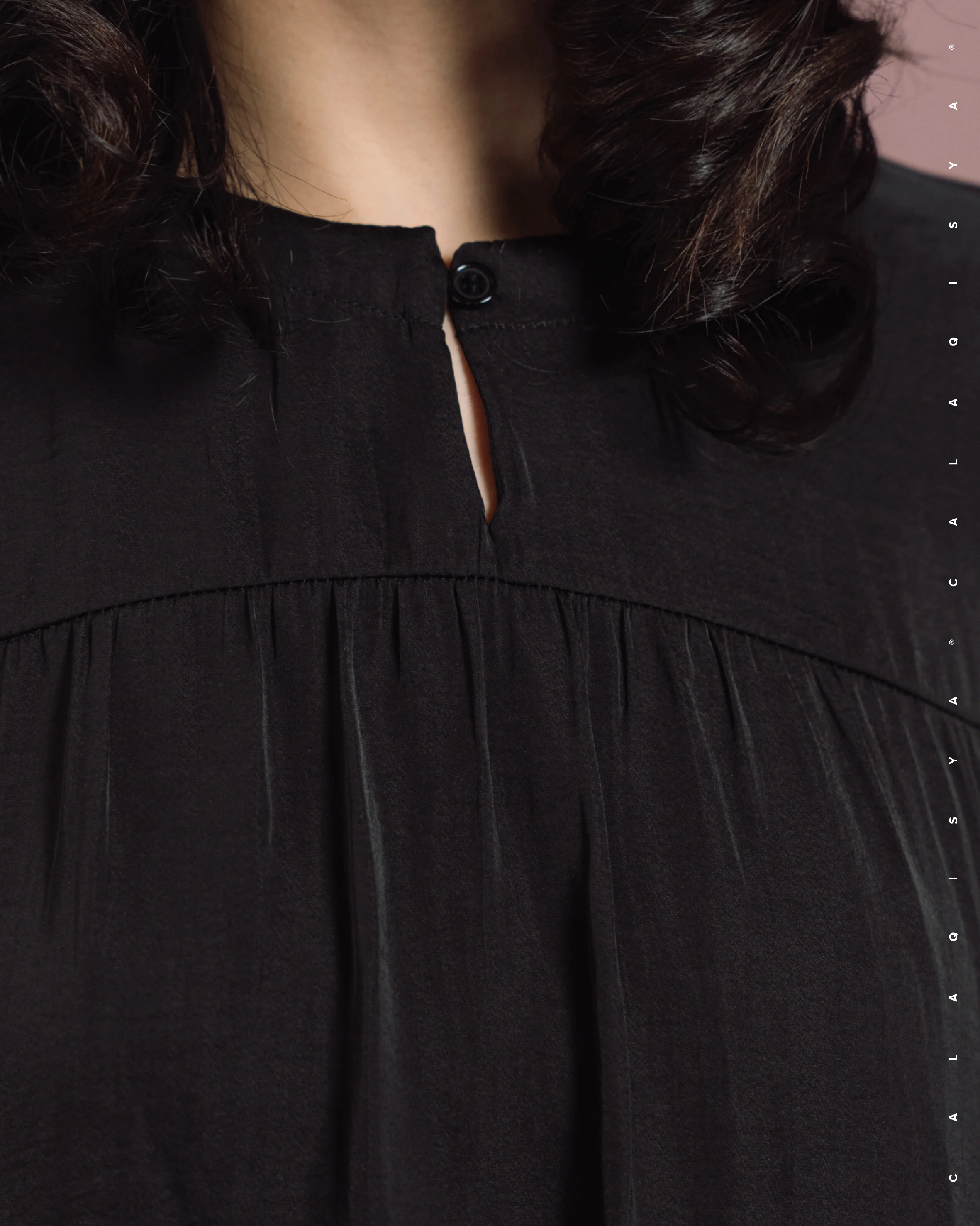 LAUREL BUBBLE TOP IN BLACK - Image 3