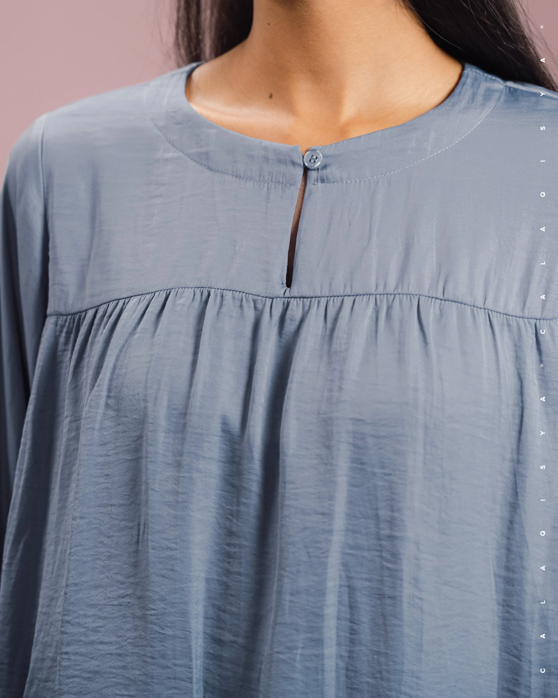 LAUREL BUBBLE TOP IN FADED DENIM - Image 3