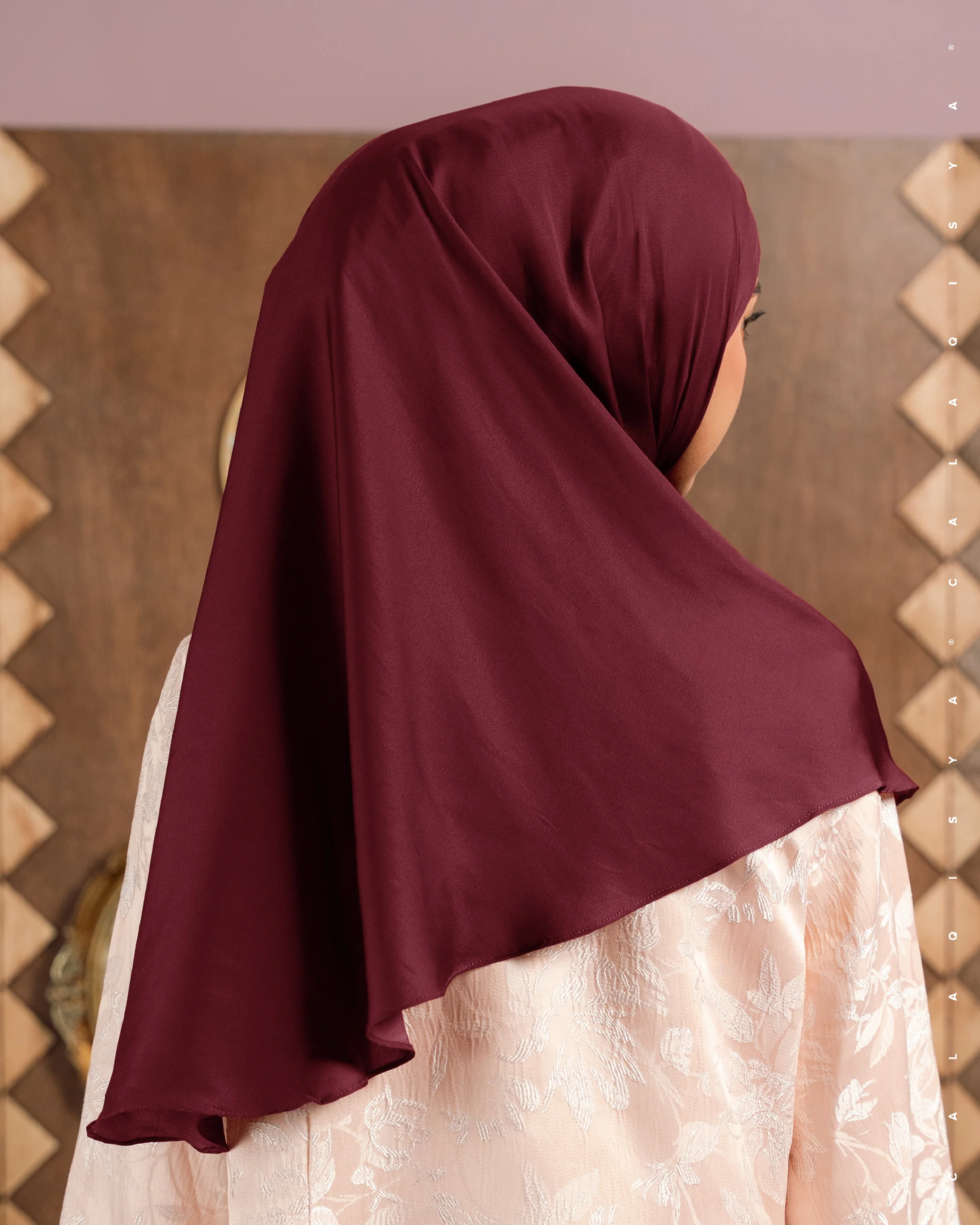 LAUREL TIE BACK UNDERCHIN IN TAWNY PORT - Image 2