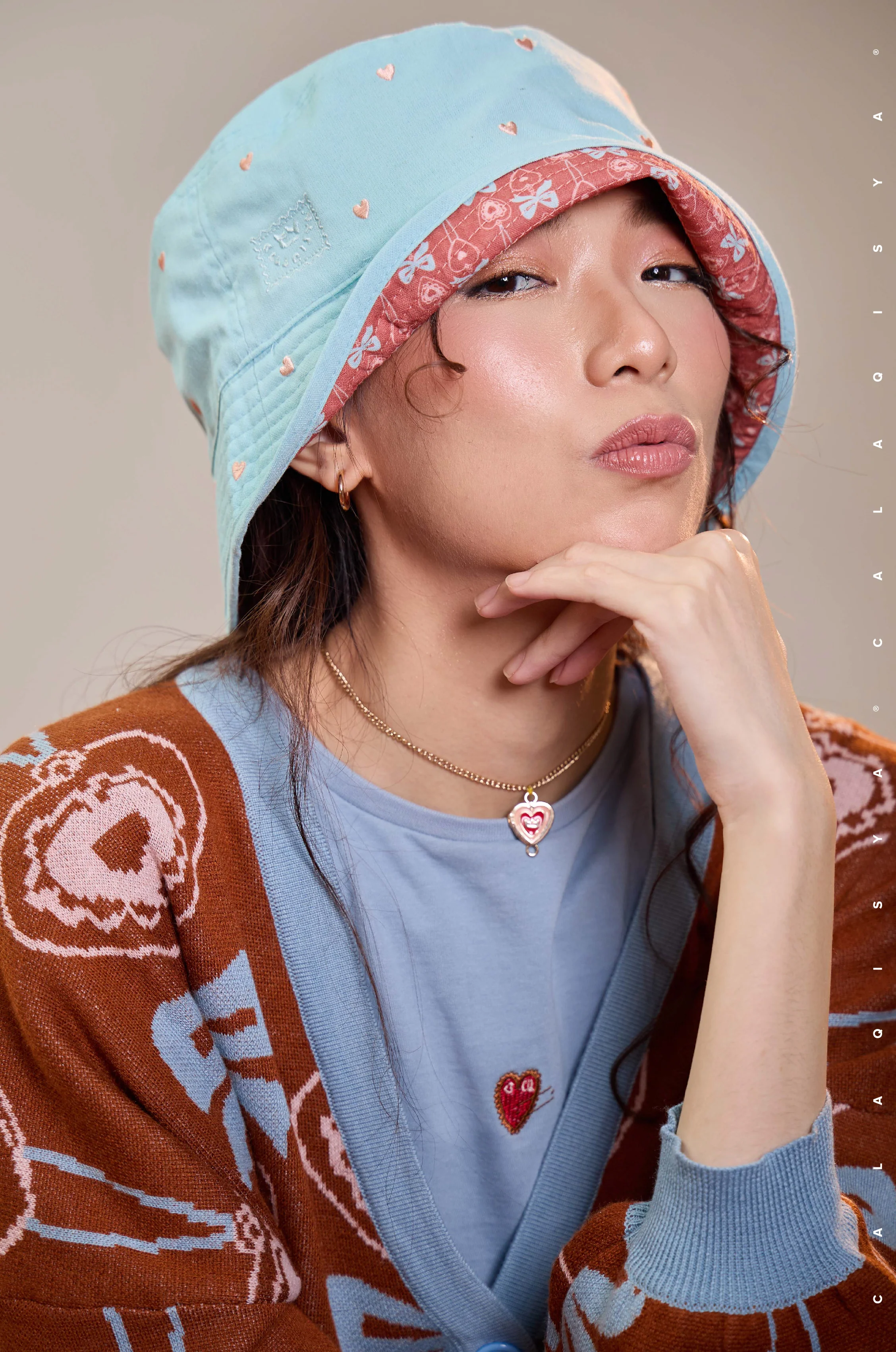 LOVE LETTERS : BUCKET HAT - Image 4