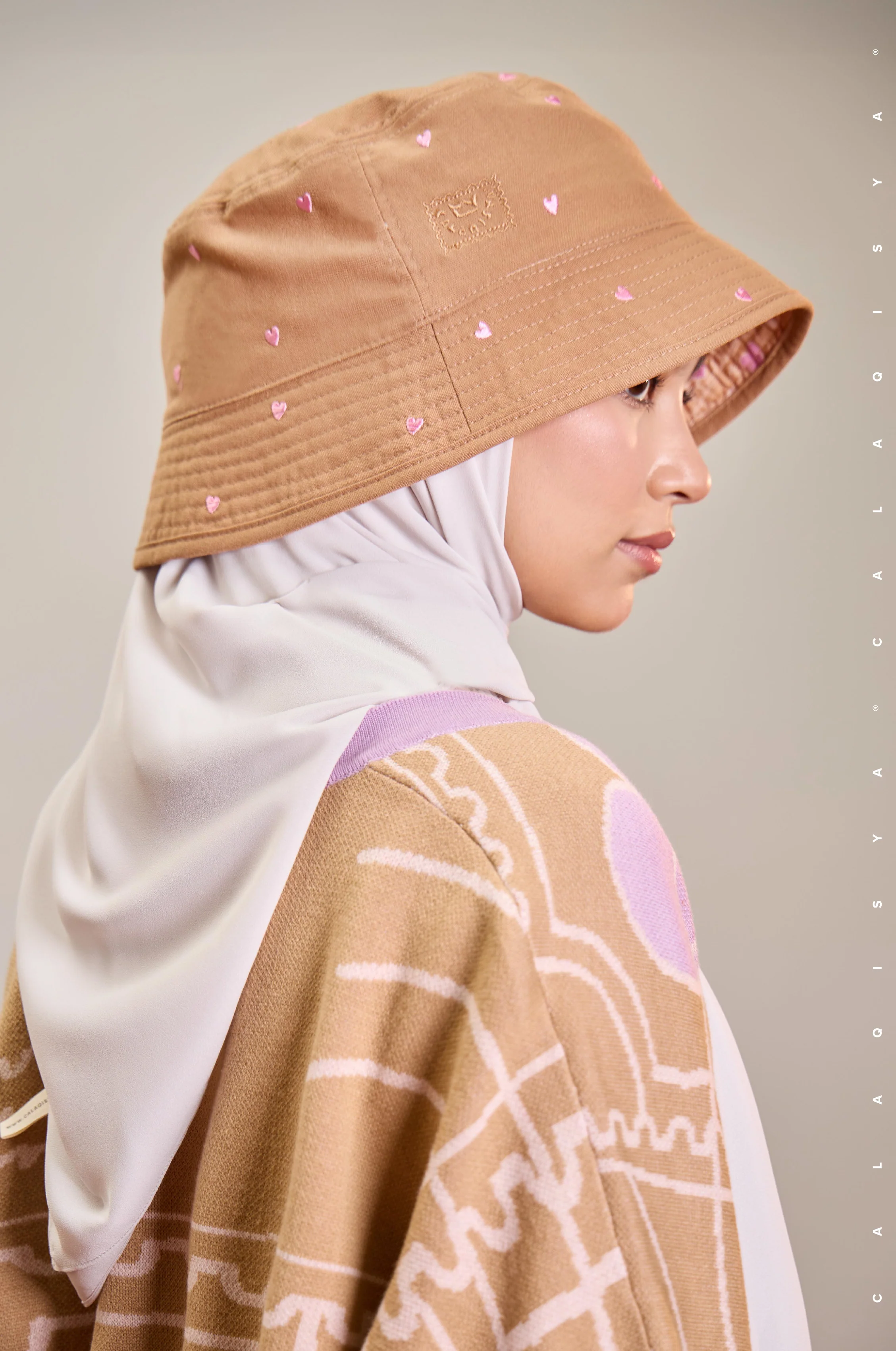 LOVE LETTERS : BUCKET HAT - Image 8