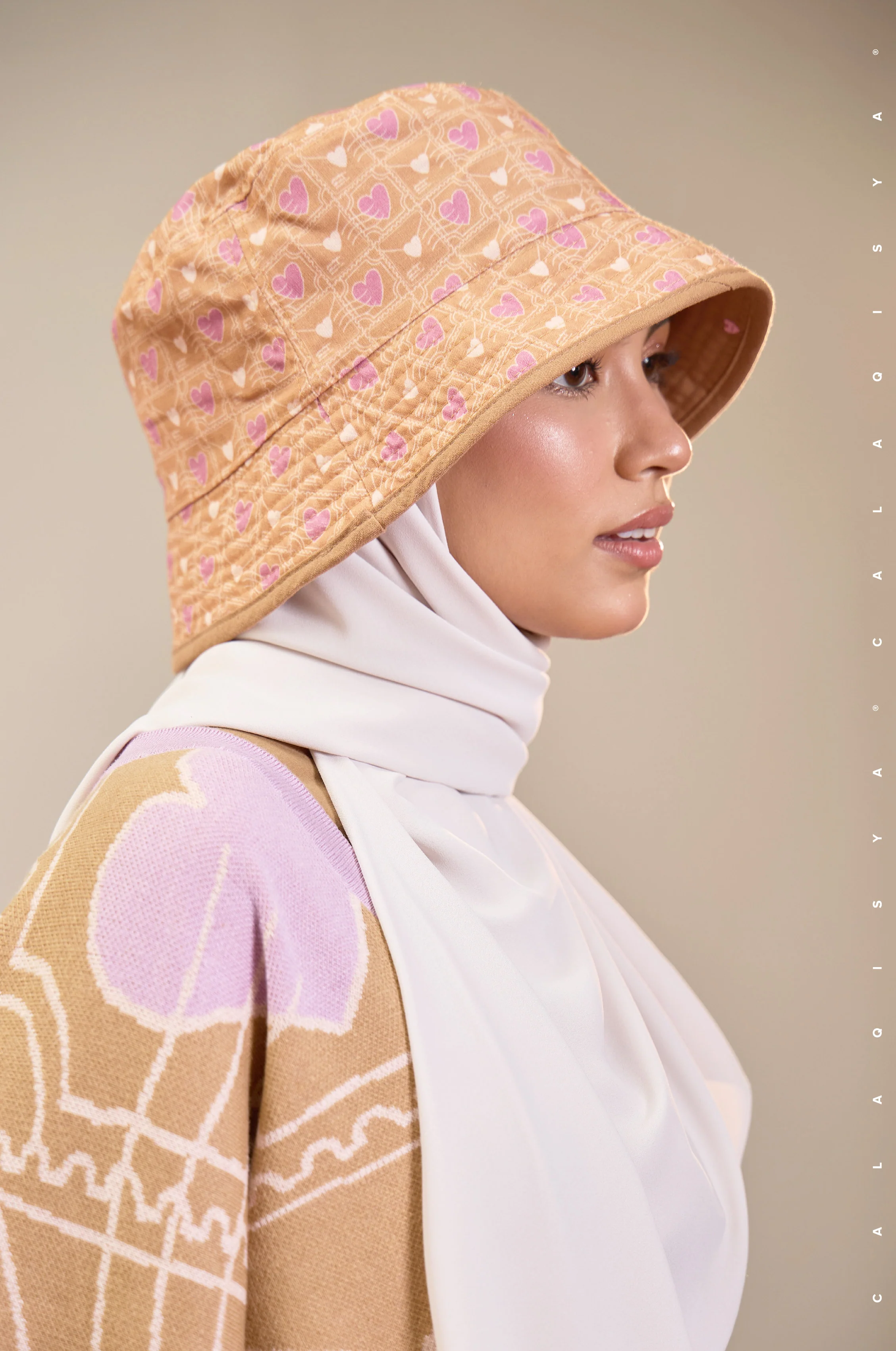 LOVE LETTERS : BUCKET HAT - Image 9