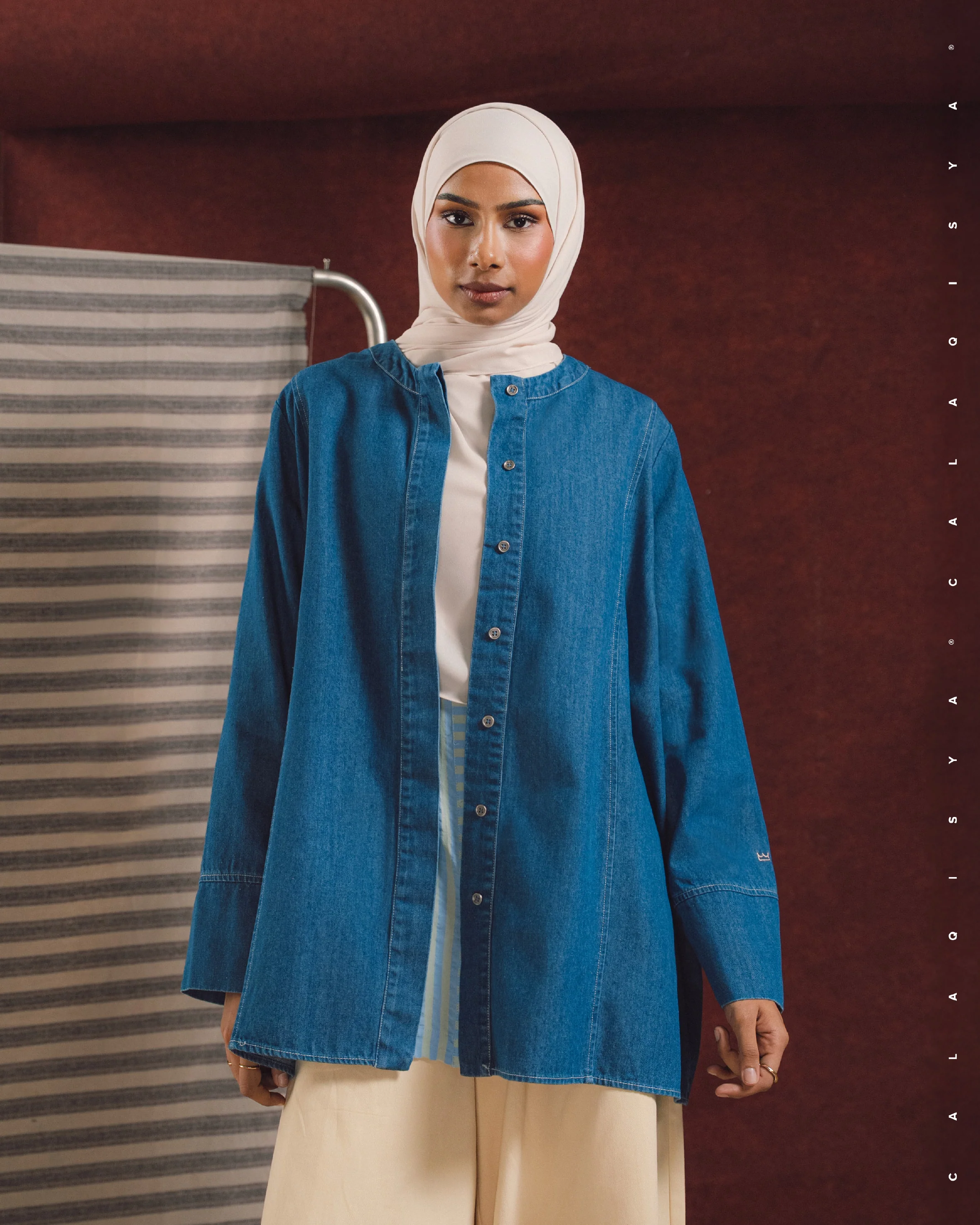 RANCH RAYS TOP IN BLUE DENIM - Image 3