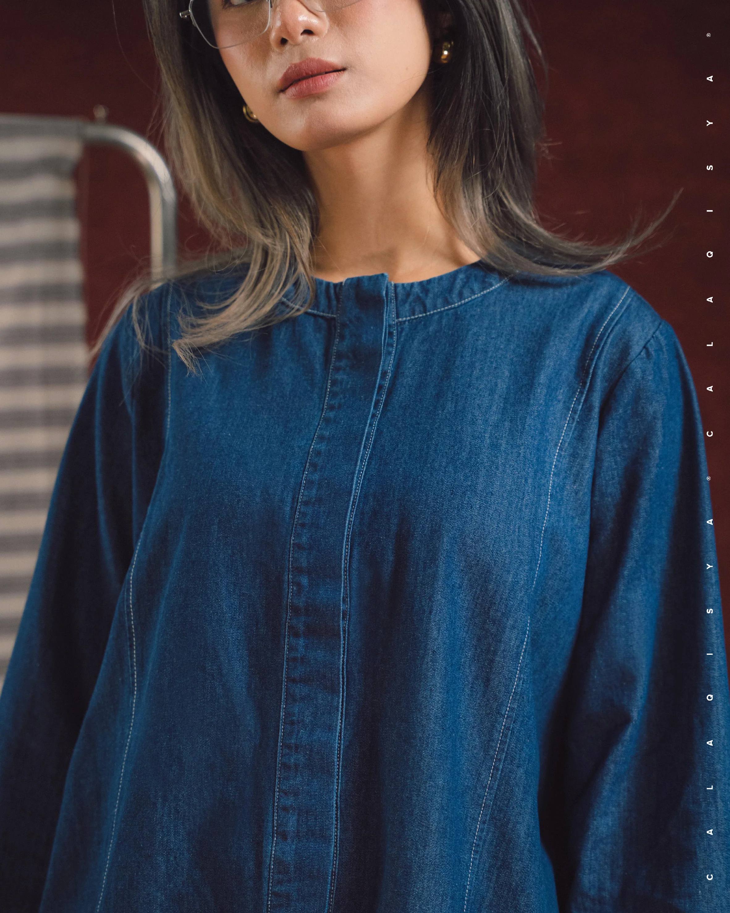 RANCH RAYS TOP IN DARK BLUE DENIM - Image 3