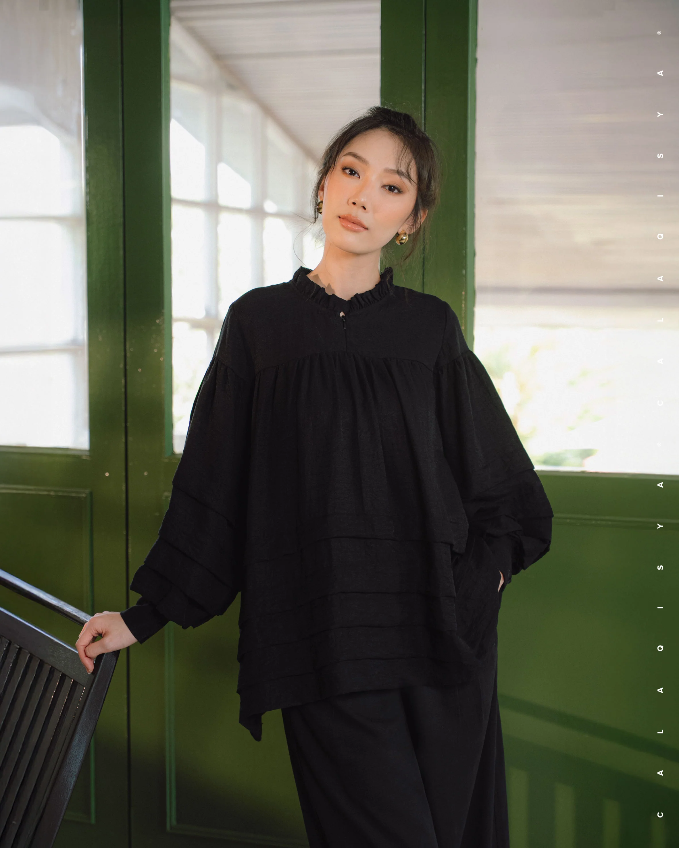 RESORT : ALUN TOP 2.0 IN BLACK
