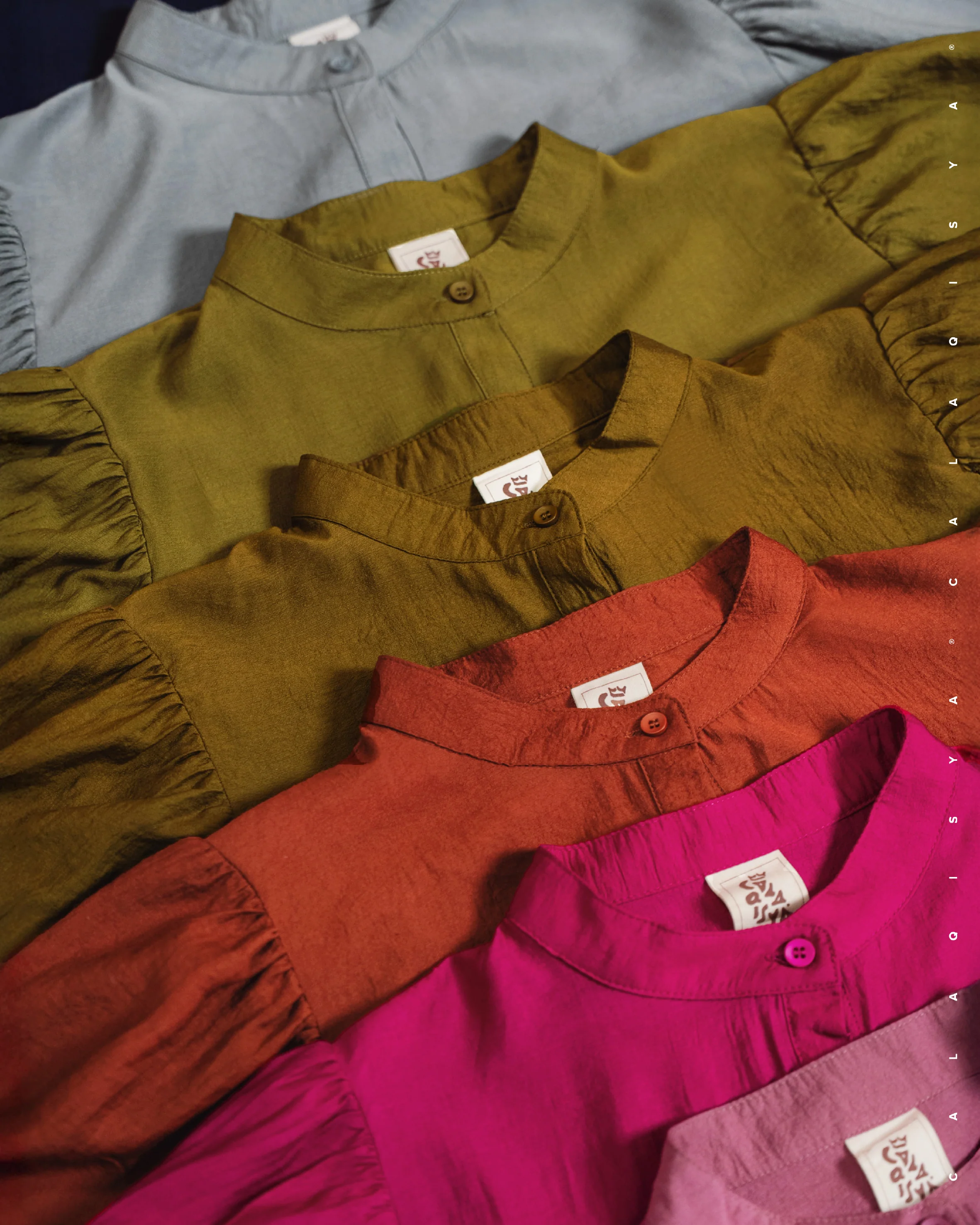 RESORT : GIRI BLOUSE 2.0 IN BREEN - Image 4