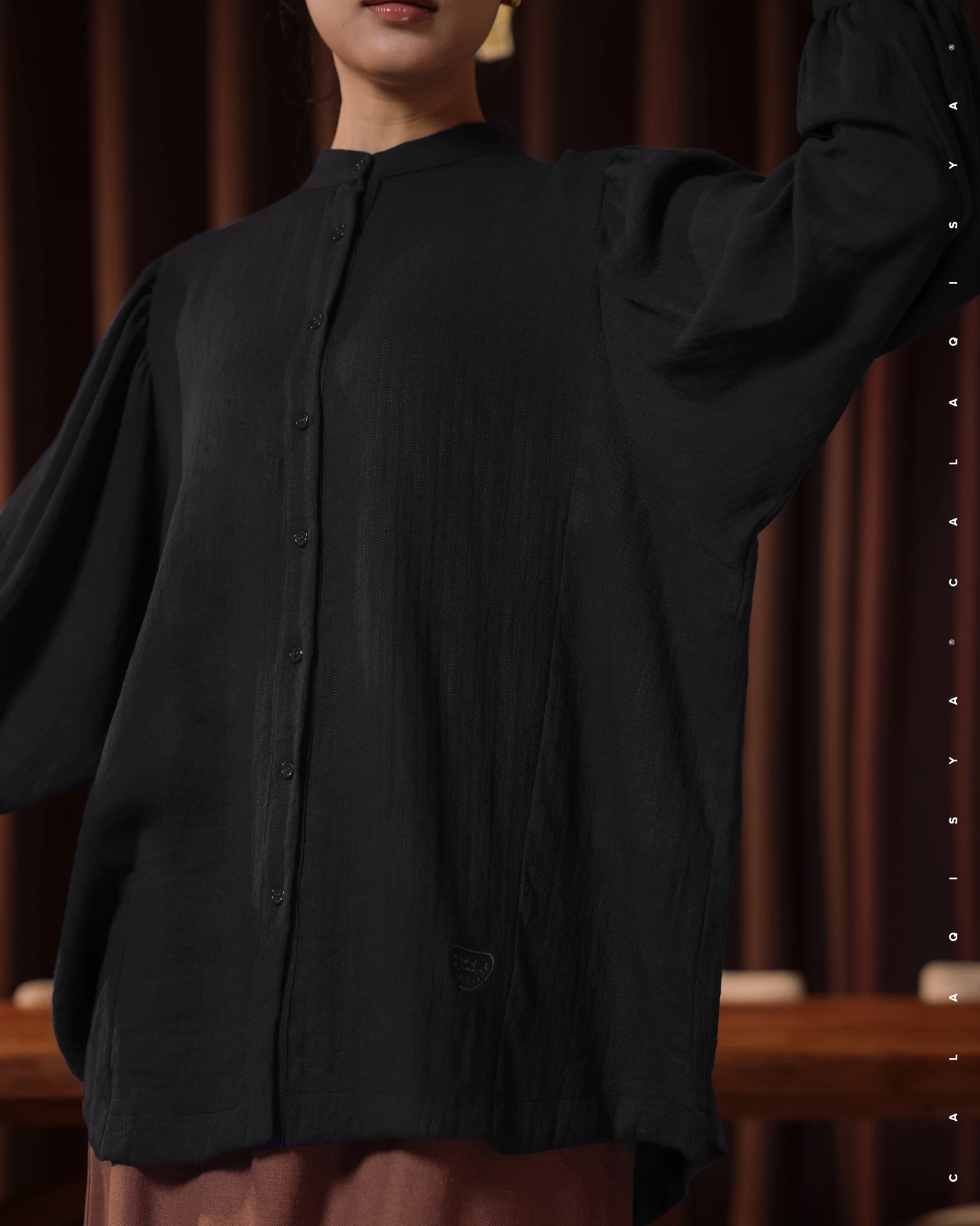 RESORT: GIRI BLOUSE 3.0 IN BLACK - Image 3