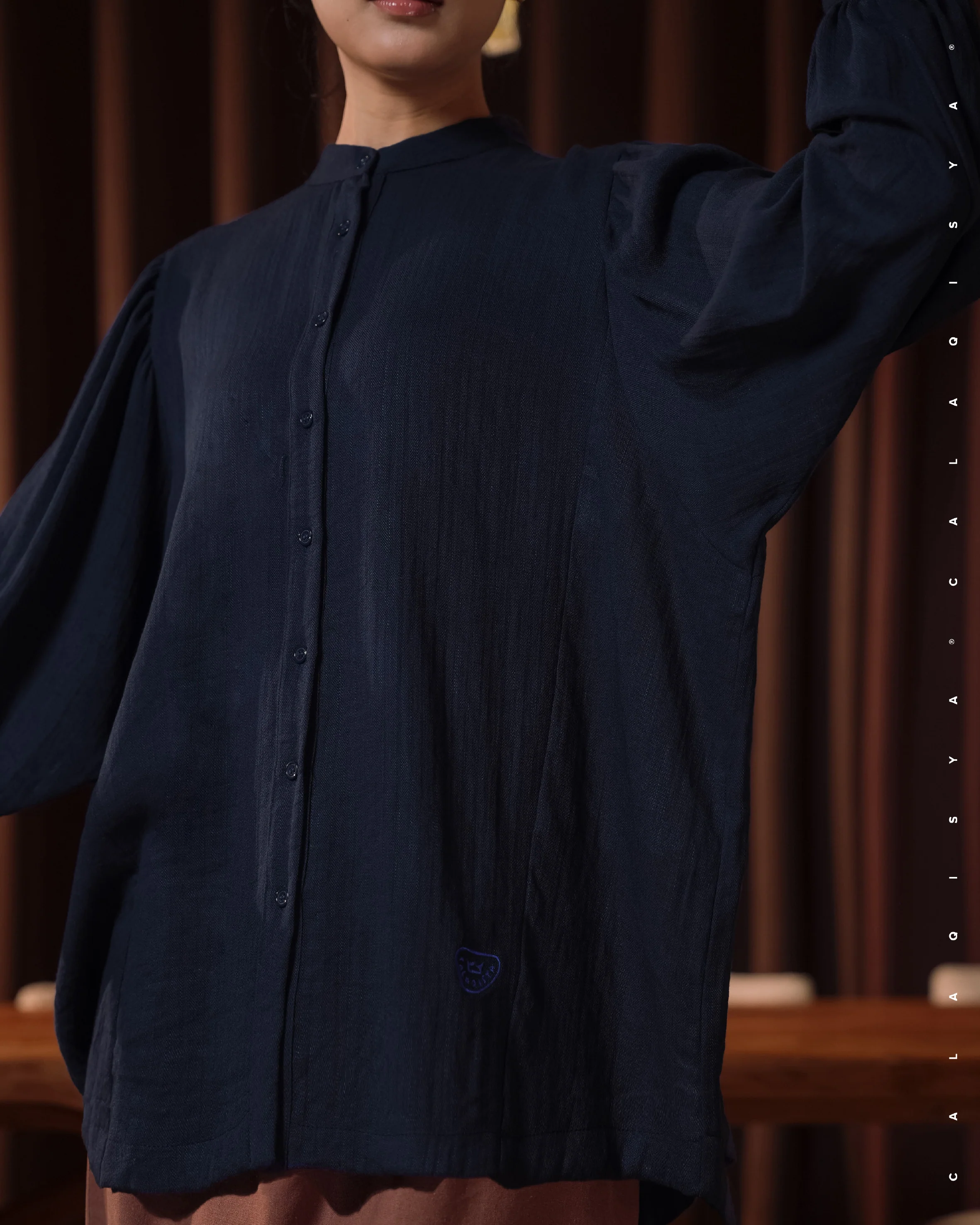 RESORT: GIRI BLOUSE 3.0 IN PEACOAT - Image 3