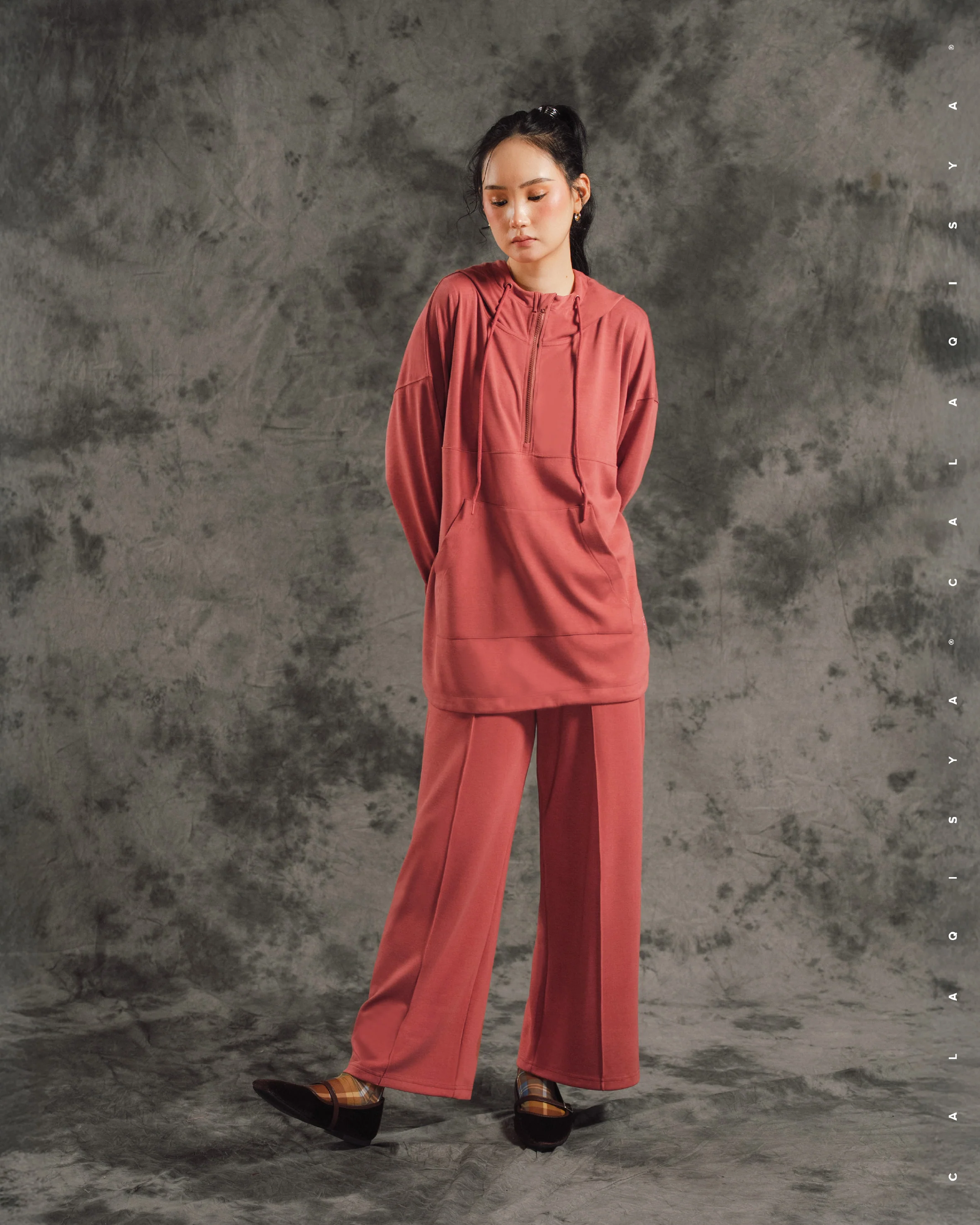 RUSH HOMEBODY IN MINERAL RED - Image 2
