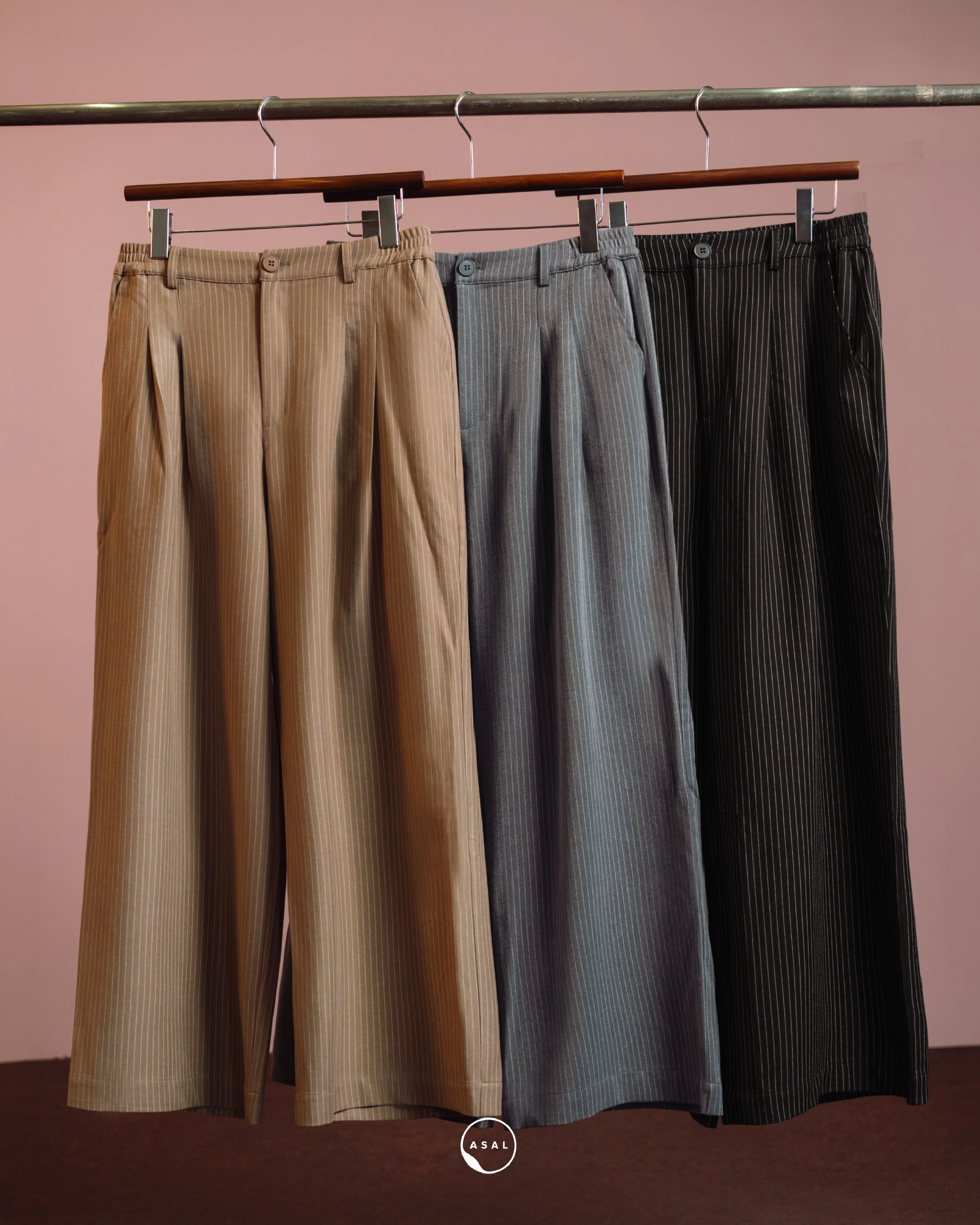 SLEEK PANTS IN ALMONDINE - Image 3