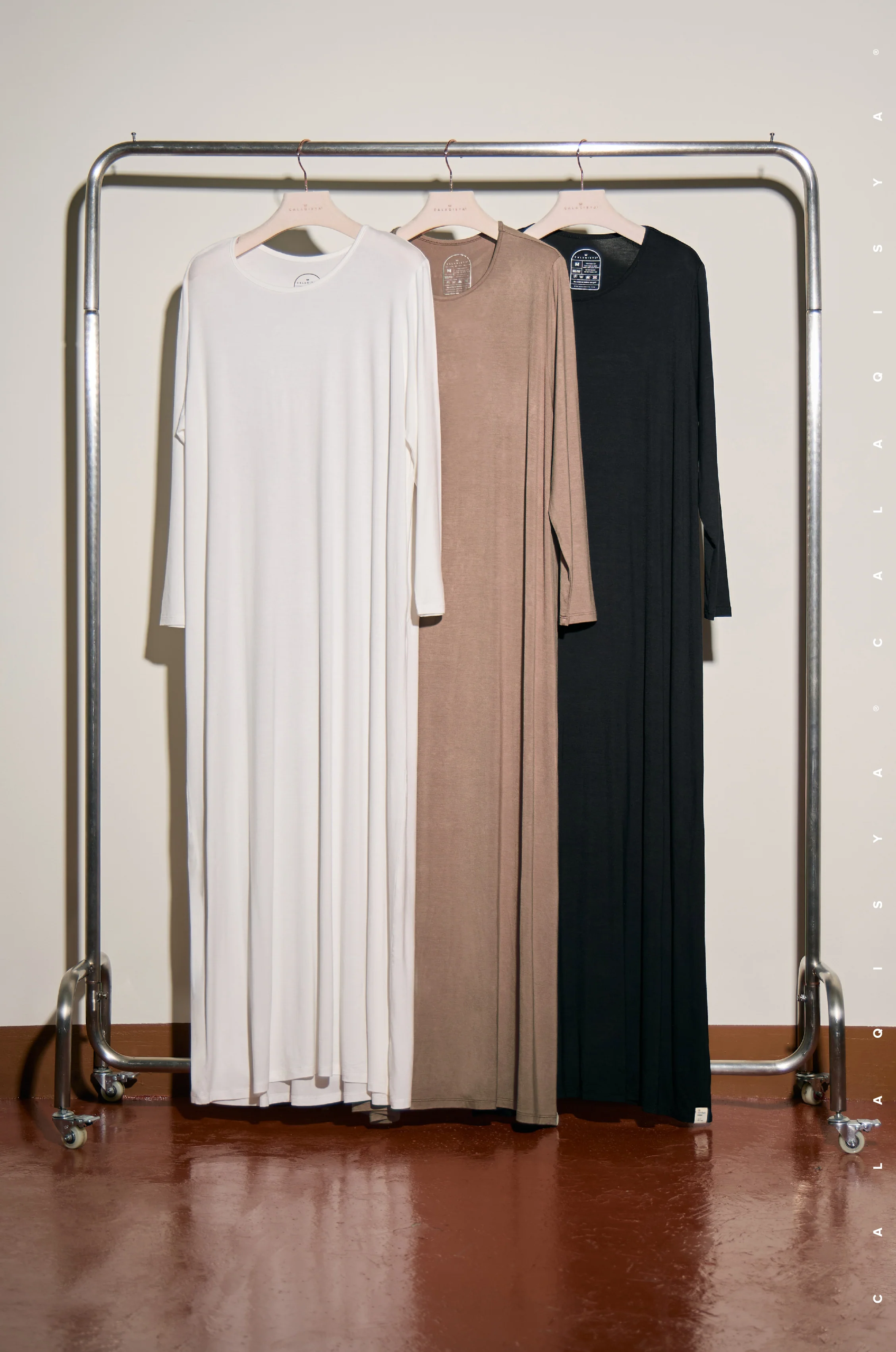 UNDERDRESS LONG SLEEVE IN BLACK - Image 6